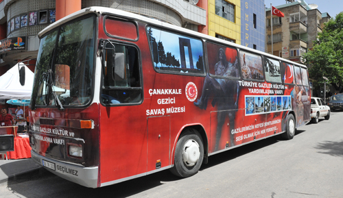 Geleneksel Canakkale Gezisinde 2 Kafile Maras Tan Yola Cikti