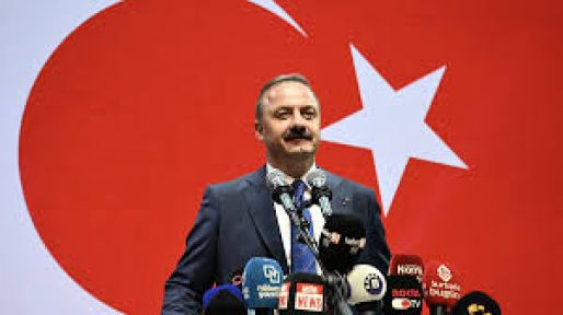 YAVUZ AĞIRALİOĞLU’NUN PARTİSİ TUTAR MI?