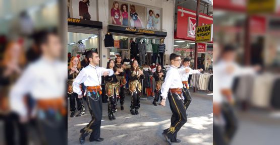 DEREPAZARI ESNAFLARI İNDİRİM GÜNLERİ UZATILDI